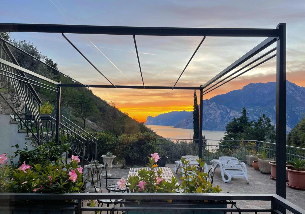 Viewlake Apartment Torbole Sul Garda Exterior photo